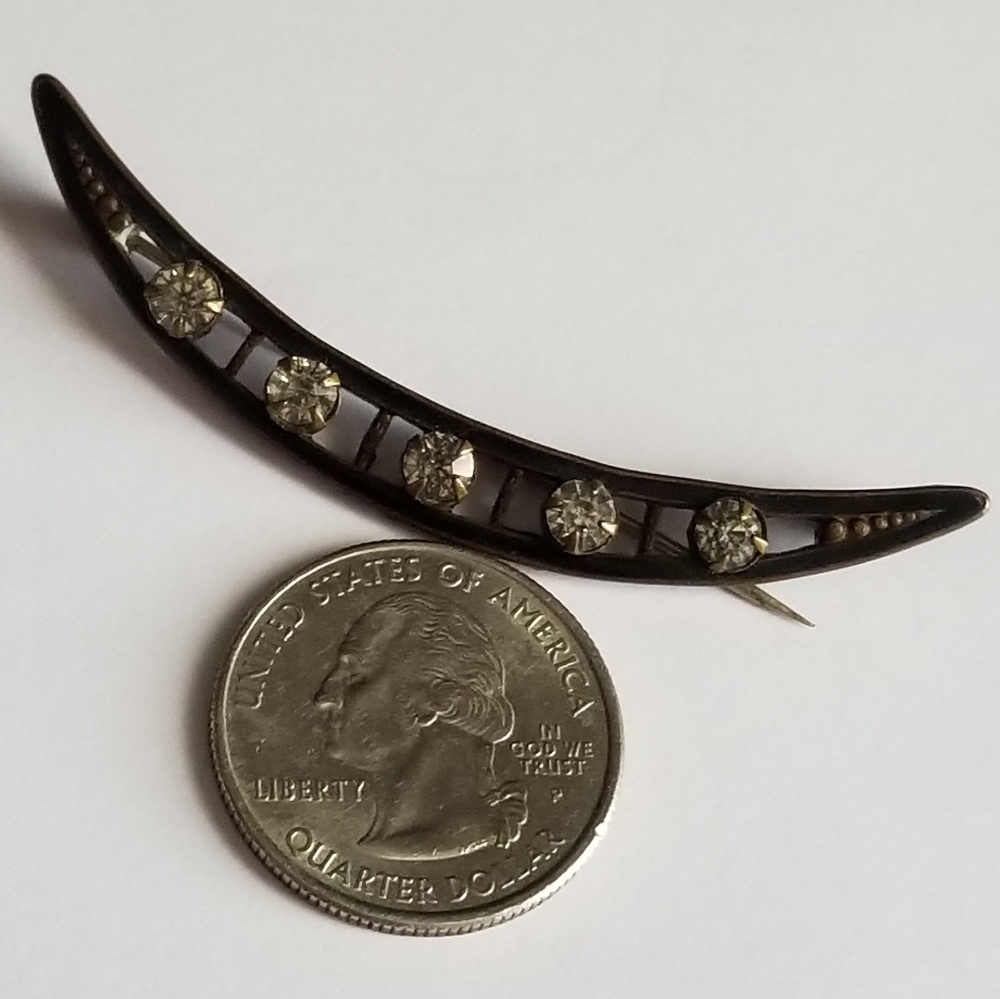 Relisted - Antique crescent moon brooch black enamel pin victorian vintage - Picture 8 of 12